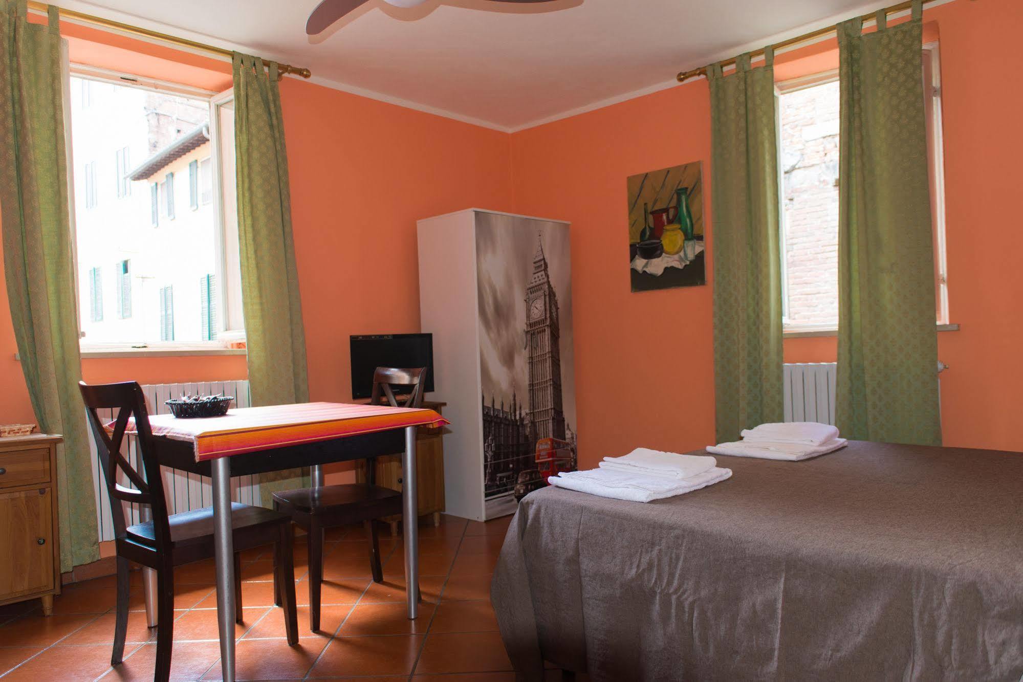Al Cardinale Rooms & Studios Lukka Zewnętrze zdjęcie